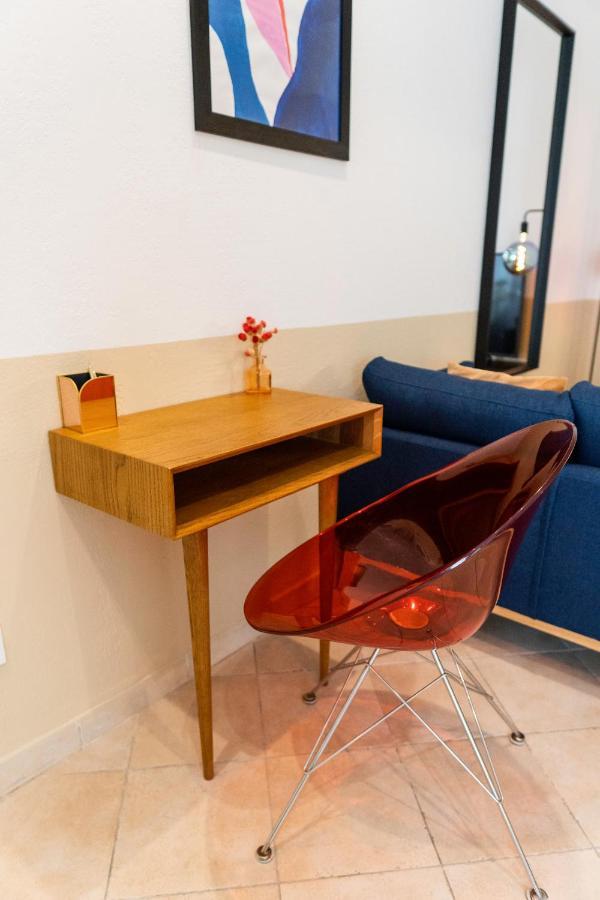 Roma Reva: Design Et Home Cinema Nimes Exterior photo